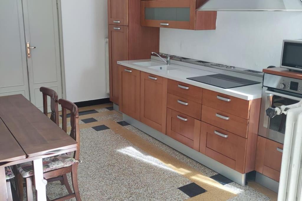 A 100 Passi Da Piazza Bra Apartamento Verona Exterior foto