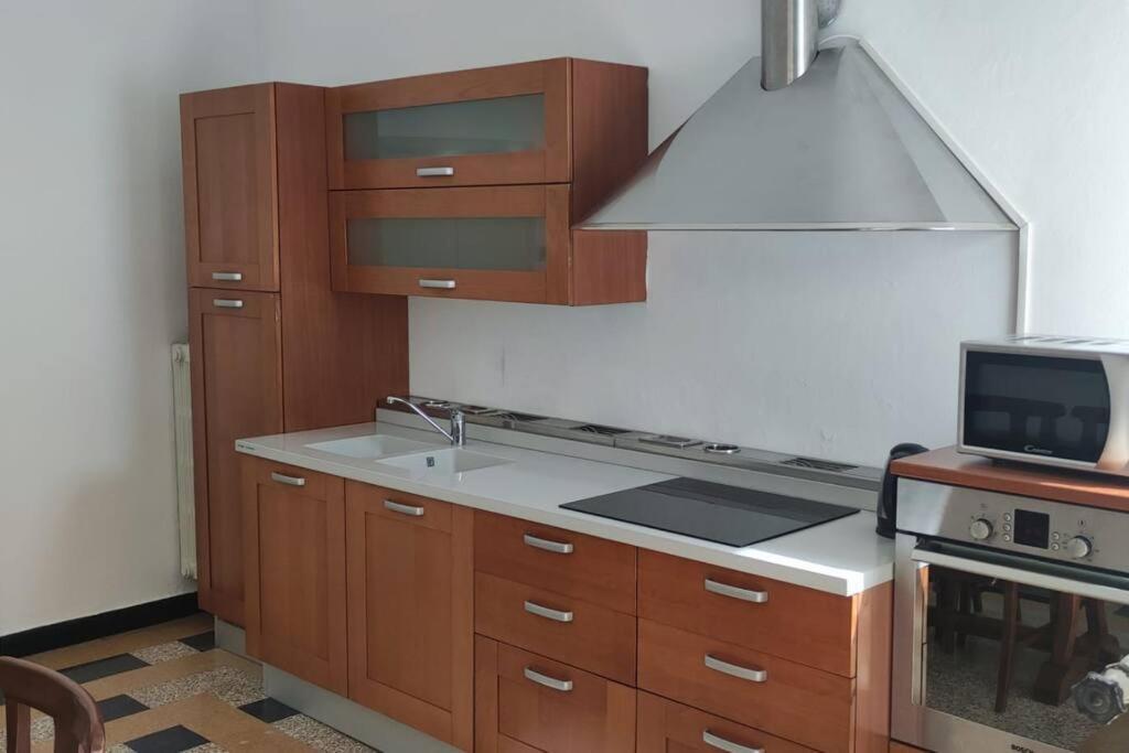 A 100 Passi Da Piazza Bra Apartamento Verona Exterior foto